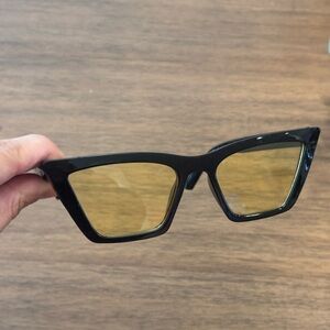 Stylish Black Sunglasses with Yellow Lenses